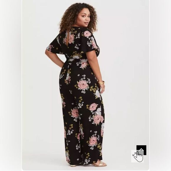 Torrid Floral Wide Leg Challis Jumpsuit Romper Women's Plus Black 0X - Picture 2 of 11